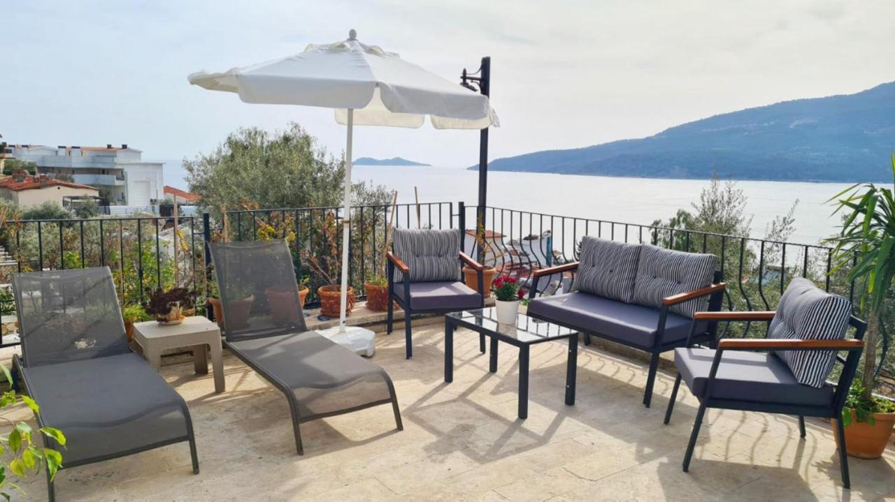 Shared Pool Flat Located 3 Min To Beach In Kalkan Apartamento Exterior foto